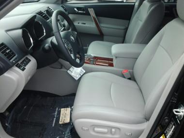 Toyota Highlander 2013 photo 1