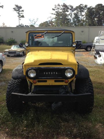 Toyota Land Cruiser 1969 photo 1