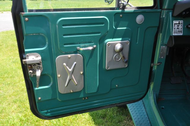 Toyota LandCruiser 1973 photo 28