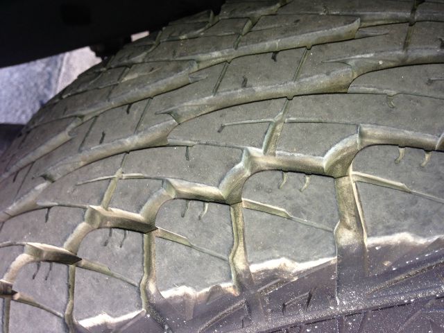 Toyota LandCruiser Prerunner V-6 SR5 SUV