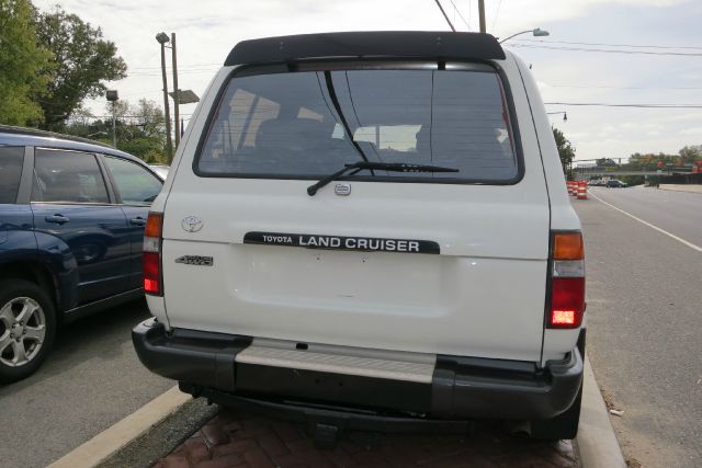 Toyota LandCruiser 1995 photo 2