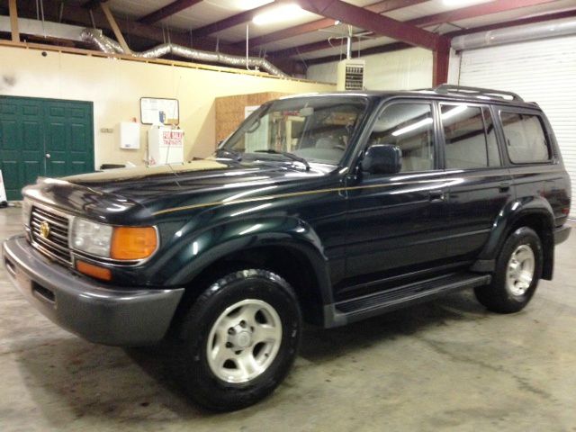 Toyota LandCruiser 1997 photo 11