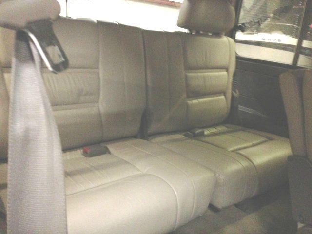 Toyota LandCruiser 1997 photo 6