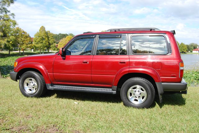 Toyota LandCruiser 1997 photo 3