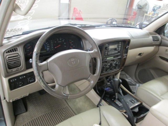 Toyota LandCruiser 1998 photo 1