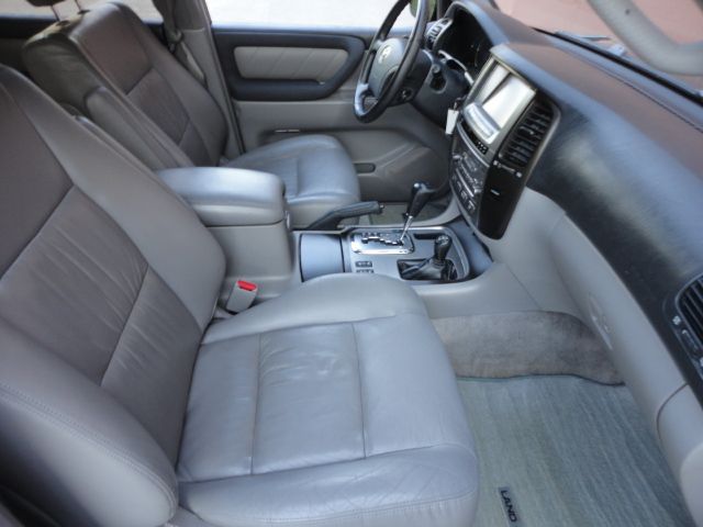 Toyota LandCruiser 2003 photo 13