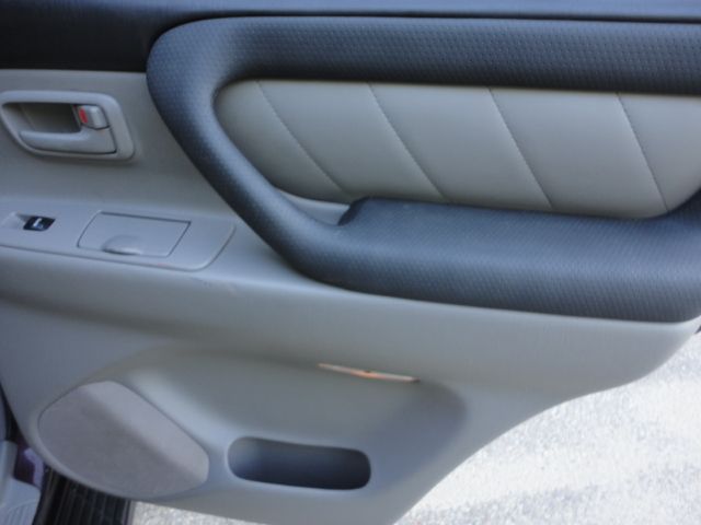 Toyota LandCruiser 2003 photo 20