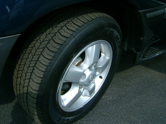 Toyota LandCruiser 2003 photo 10