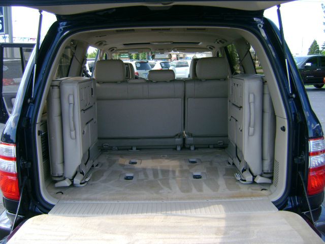 Toyota LandCruiser 2003 photo 12