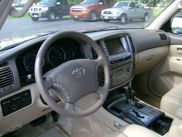 Toyota LandCruiser 2003 photo 13