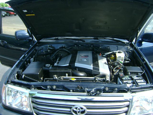 Toyota LandCruiser 2003 photo 20