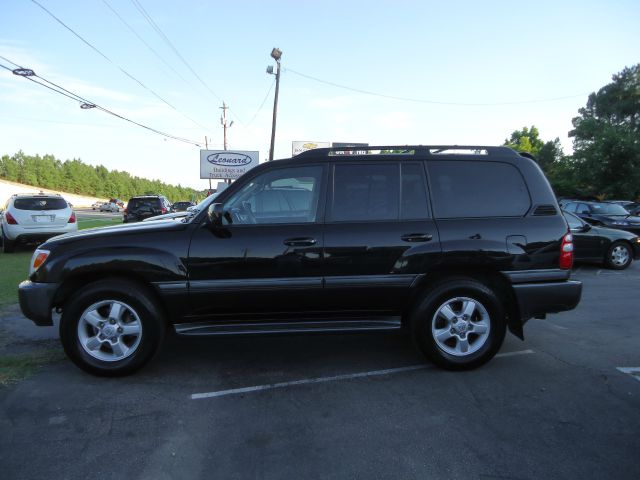 Toyota LandCruiser 2005 photo 1