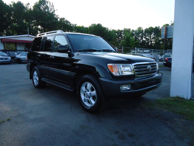 Toyota LandCruiser 2005 photo 4