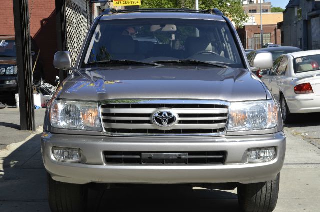 Toyota LandCruiser 2006 photo 19