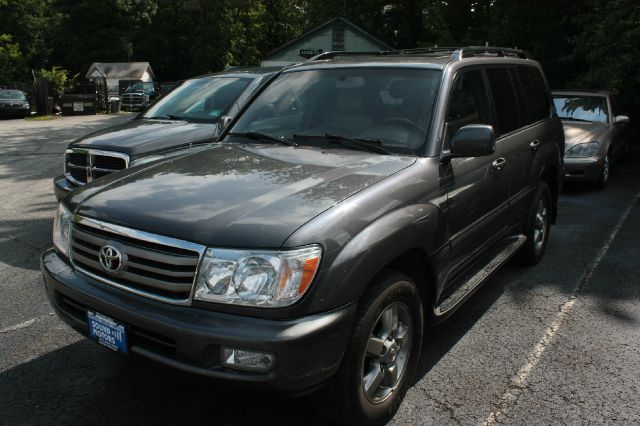 Toyota LandCruiser 2006 photo 4