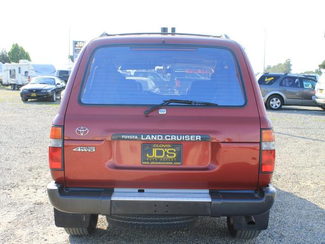 Toyota Land Cruiser 1996 photo 4