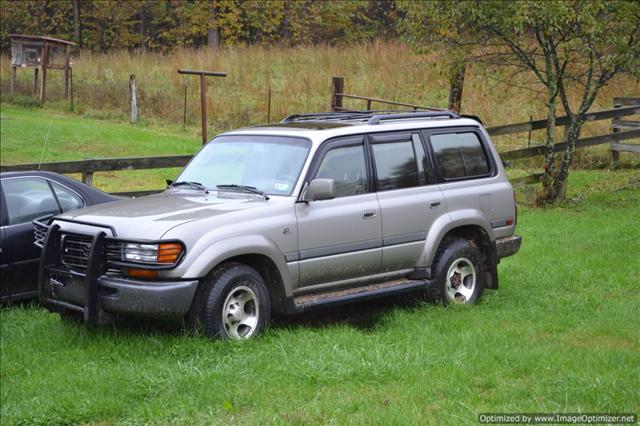 Toyota Land Cruiser 4dr Auto LX Sedan Sport Utility