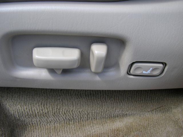 Toyota Land Cruiser 1999 photo 15