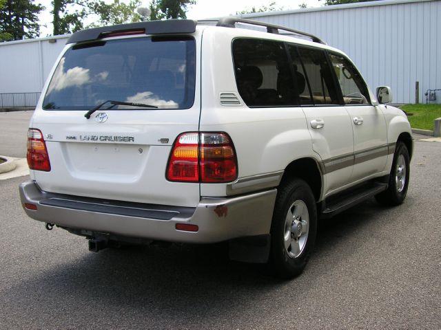 Toyota Land Cruiser 1999 photo 39