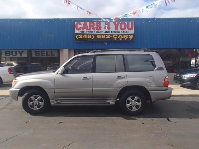 Toyota Land Cruiser 2002 photo 2