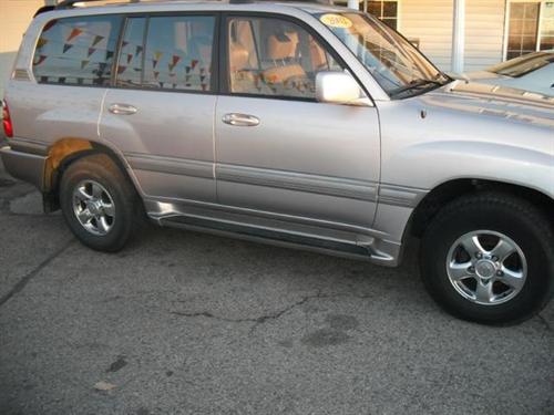 Toyota Land Cruiser Ram 3500 Diesel 2-WD Other