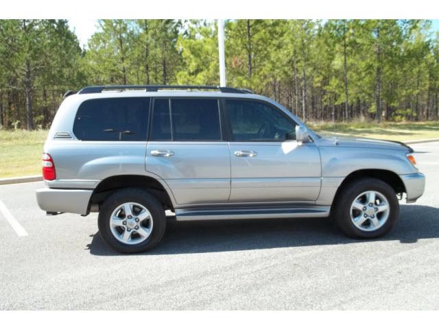 Toyota Land Cruiser Unknown Sport Utility