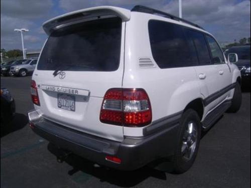 Toyota Land Cruiser Ram 3500 Diesel 2-WD Other