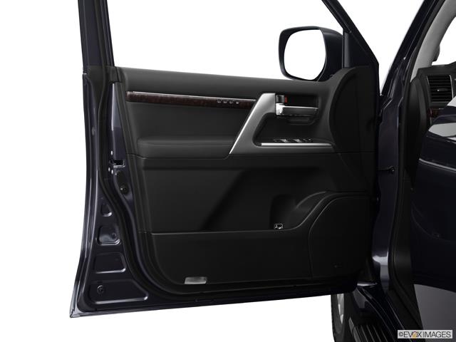 Toyota Land Cruiser 2013 photo 18