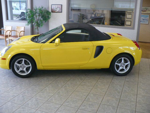 Toyota MR2 Spyder 1.8T Quattro Convertible