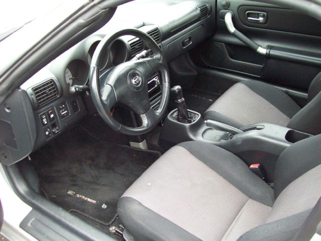 Toyota MR2 Spyder 2000 photo 4