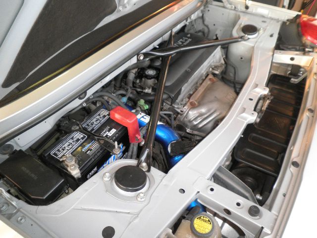 Toyota MR2 Spyder 2001 photo 16