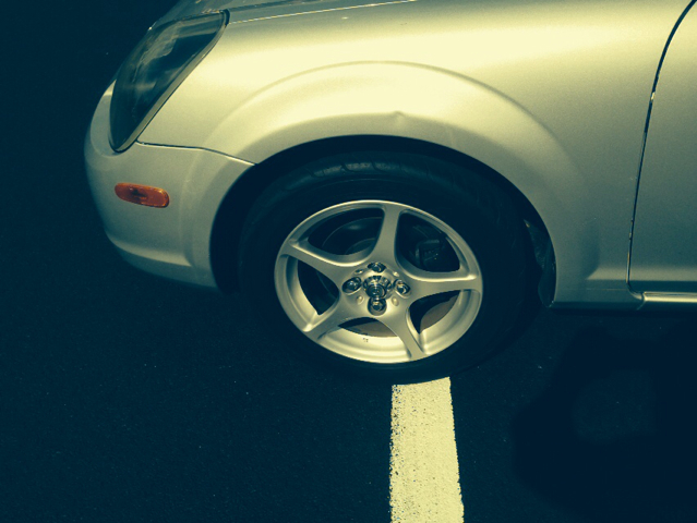 Toyota MR2 Spyder 2001 photo 3