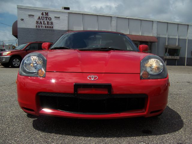 Toyota MR2 Spyder 2001 photo 4
