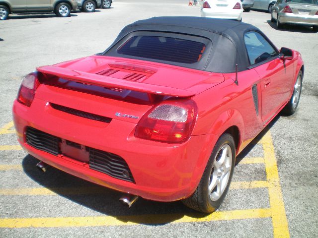 Toyota MR2 Spyder 1.8T Quattro Convertible