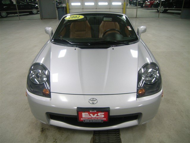 Toyota MR2 Spyder 2002 photo 0