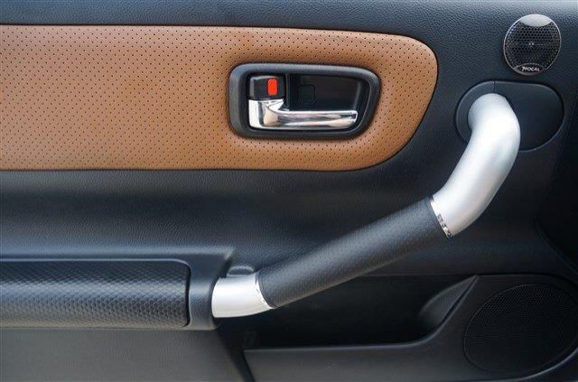 Toyota MR2 Spyder 2003 photo 10