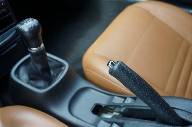 Toyota MR2 Spyder 2003 photo 24