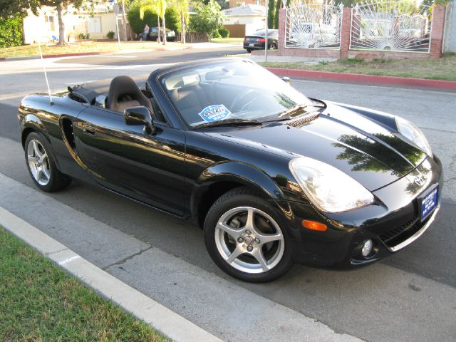 Toyota MR2 Spyder 2003 photo 4