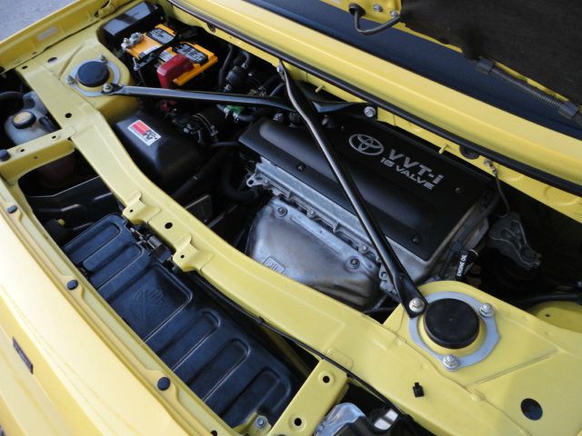 Toyota MR2 Spyder 2003 photo 6