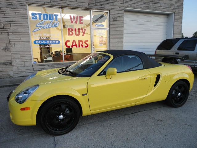 Toyota MR2 Spyder 2003 photo 7