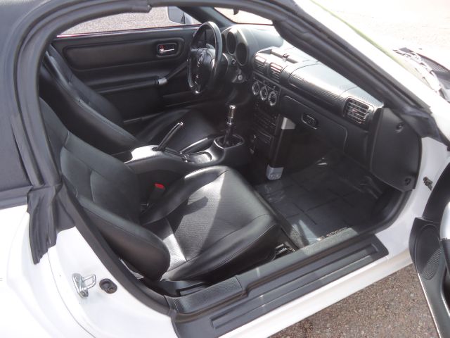 Toyota MR2 Spyder 1.8T Quattro Convertible