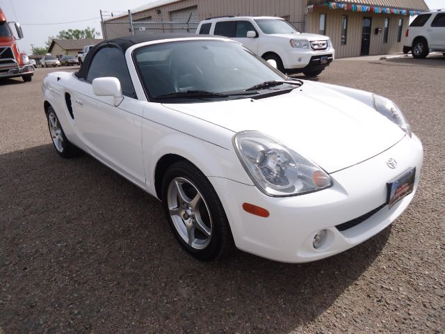Toyota MR2 Spyder 2003 photo 1