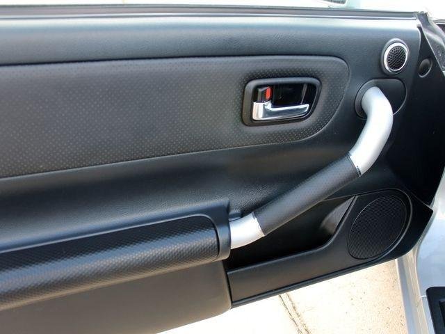 Toyota MR2 Spyder 2004 photo 4