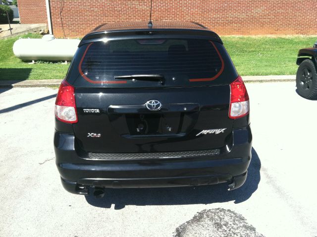 Toyota Matrix 2003 photo 3
