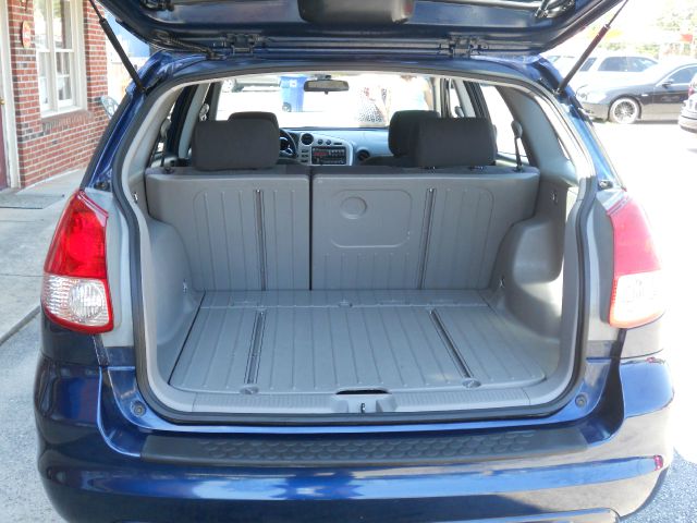 Toyota Matrix 2003 photo 2