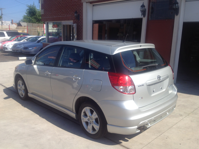 Toyota Matrix 2003 photo 1