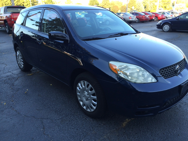 Toyota Matrix 2003 photo 3