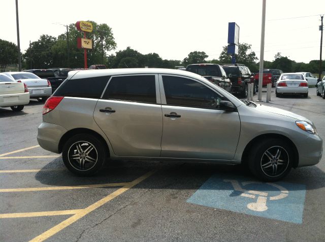 Toyota Matrix 2003 photo 4