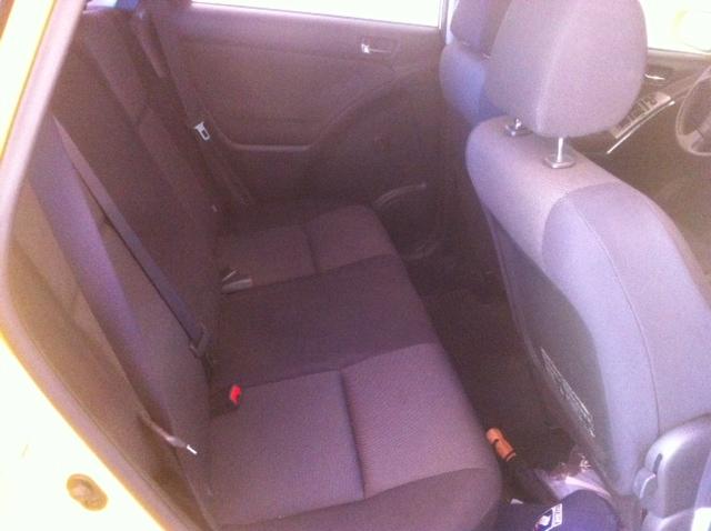 Toyota Matrix 2004 photo 3