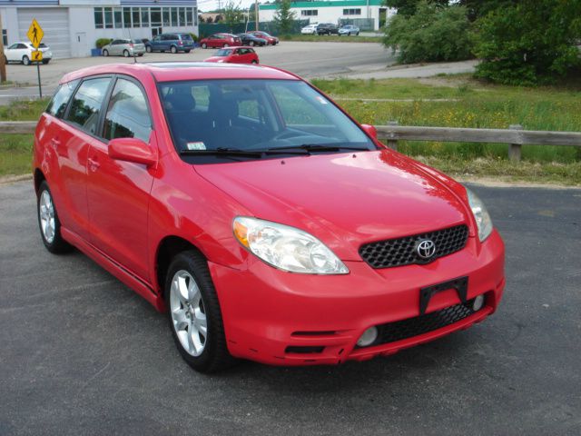 Toyota Matrix 2004 photo 13